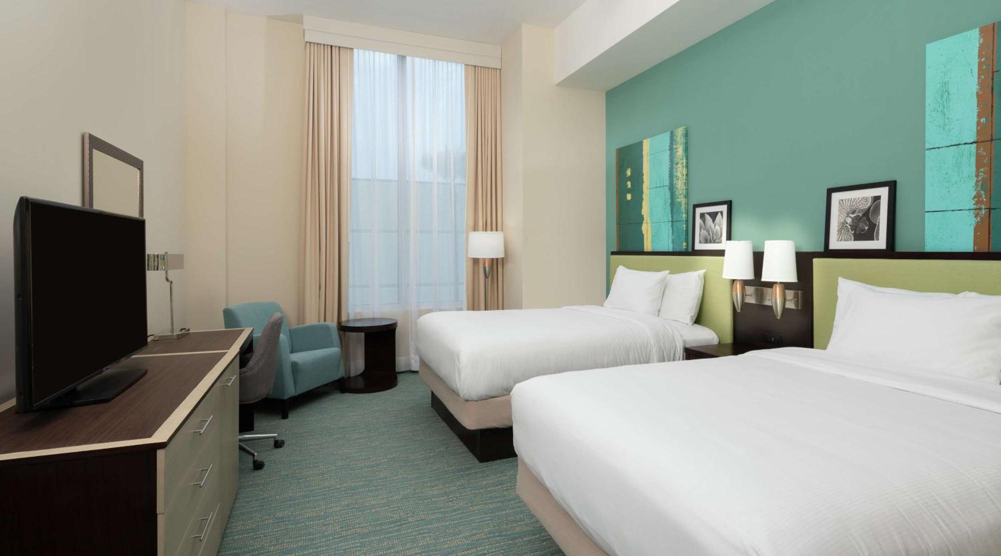 Doubletree By Hilton Miami Doral Hotel Sweetwater Екстериор снимка